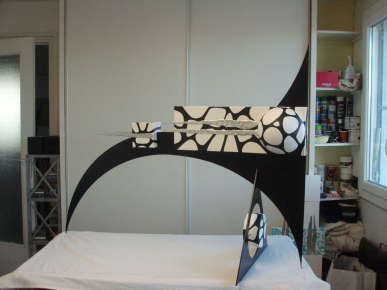 Le cheval de Troie   1,30m x 98cm x 56cm (acier, polystyrène, toiles, acrylique, métal)